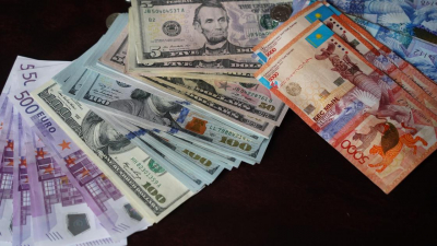 Наличные курсы валют в Алматы, Астане и Шымкенте на 17 июля 2024 года