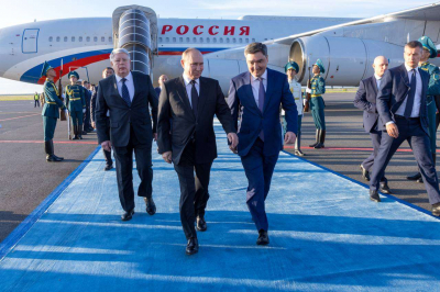 Путин прибыл в Астану для участия в саммите ШОС