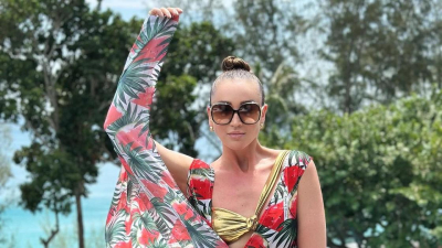 "Сделаем вид, что не видим фотошоп": пляжные снимки Бузовой оценили в Сети