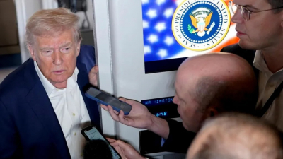 Трамп освободил от новых пошлин смартфоны и компьютеры