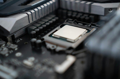 Акции Intel прервали снижение после анонса процессора Gaudi 3 для работы ИИ