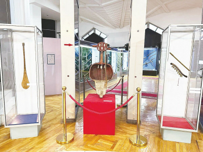 Кюй с польским предисловием