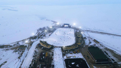 Самый большой каток в Казахстане примет туристов