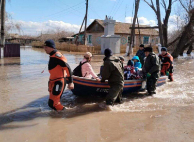 Большая вода: более 11 тыс. человек вернулись домой