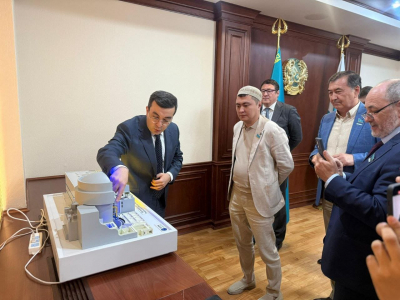 Депутатам рассказали о планах по строительству АЭС в Казахстане