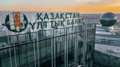 Тенге слабеет: без поддержки Нацбанка ситуация ухудшится