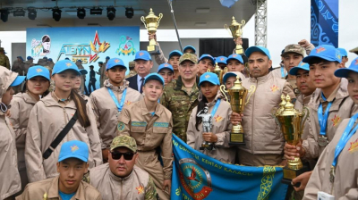 «Айбын-2025»: министр обороны вручил награды победителям военно-патриотического сбора